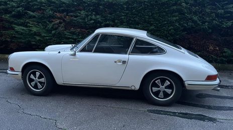 Porsche 911 • 1969 • 40,000 km