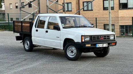 Mitsubishi L200 • 1991 • 390,000 km