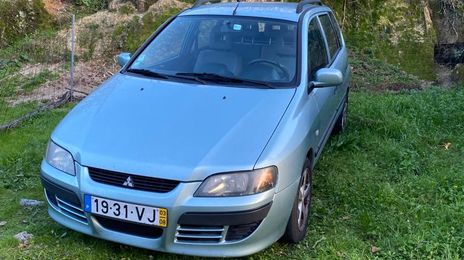 Mitsubishi Space Star • 2003 • 180,000 km