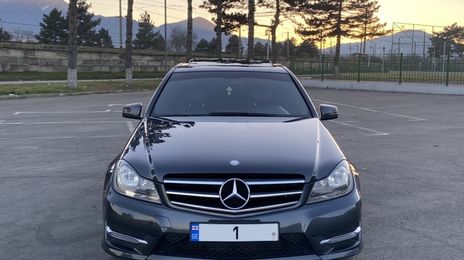 Mercedes-Benz C • 2014 • 117,170 km