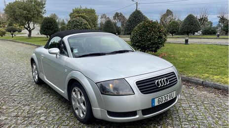 Audi 80 Cabrio • 2001 • 190,000 km