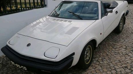 Oldsmobile Toronado • 1981 • 53,000 km