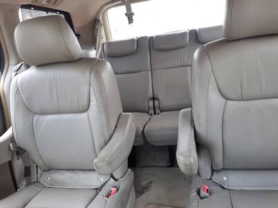 Toyota Sienna • 2005 • 87,291 km