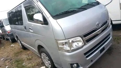 Toyota Hiace • 2017 • 50,000 km