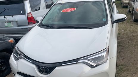 Toyota RAV4 • 2015 • 32 km
