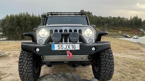 Jeep Wrangler • 2010 • 65,000 km