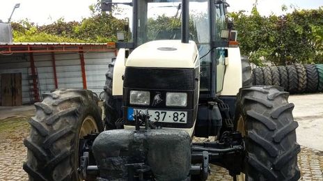 American Lifan Trator 135 CV Lomborghini • 2012 • 532 km