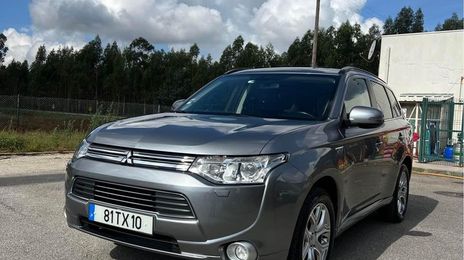 Mitsubishi Outlander • 2014 • 185,000 km