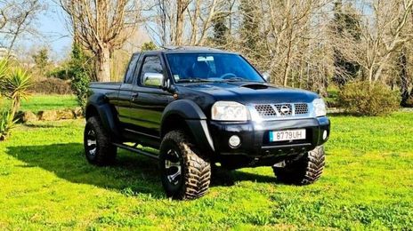 Nissan Navara • 2002 • 204,000 km