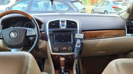 Cadillac SRX • 2009 • 190,000 km