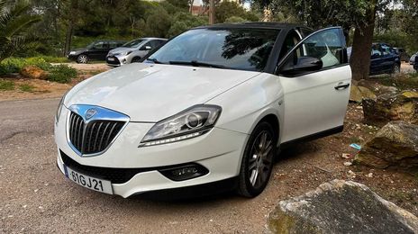 Honda Crosstour • 2008 • 210,000 km