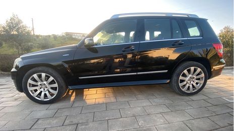 Mercedes-Benz GL-Class • 2010 • 300,000 km