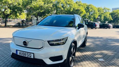 Volvo XC40 • 2021 • 48,476 km