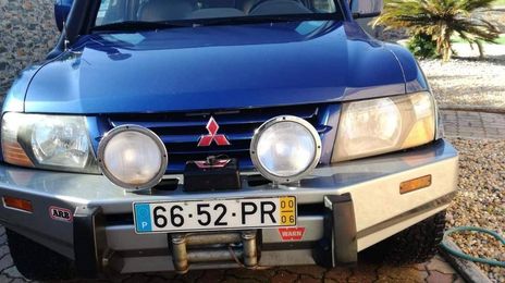 Mitsubishi Pajero • 2000 • 179,999 km