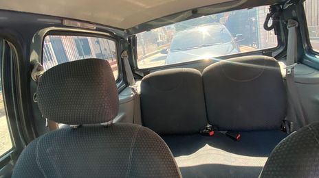 Renault Twingo • 2011 • 123,156 km