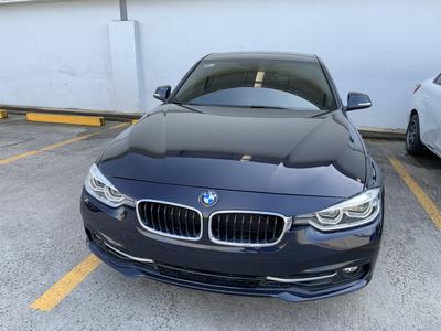 BMW i3 • 2017 • 38,000 km