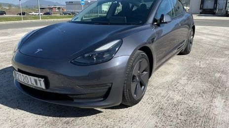 Tesla Model 3 • 2022 • 85,000 km