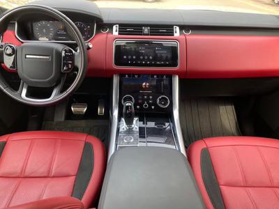 Land Rover Range Rover Sport • 2019 • 1,136 km