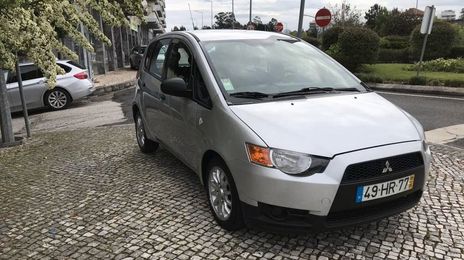 Mitsubishi Colt • 2009 • 120,000 km