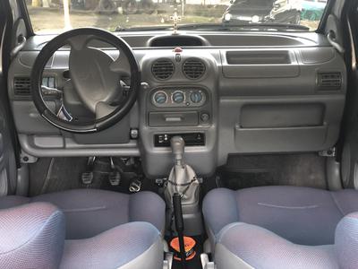 Renault Twingo • 2006 • 132,800 km