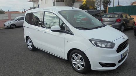 Ford Tourneo Connect • 2015 • 164,000 km