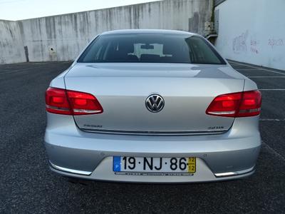 Volkswagen Passat • 2012 • 80,000 km