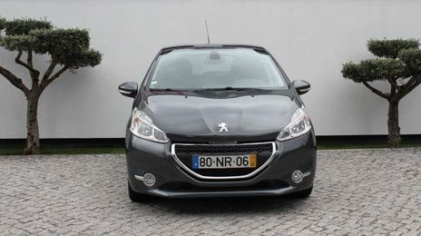 Peugeot 207 • 2013 • 11,900 km