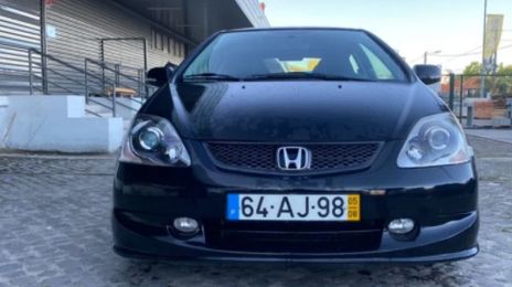 Honda Civic • 2005 • 230,000 km