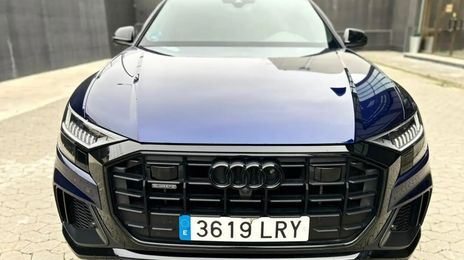 Audi Q8 • 2021 • 98,000 km