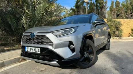 Toyota RAV4 • 2020 • 71,000 km