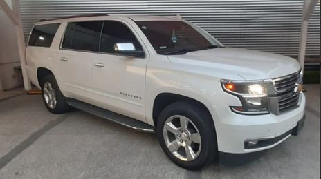 Chevrolet Suburban • 2019 • 60,000 km