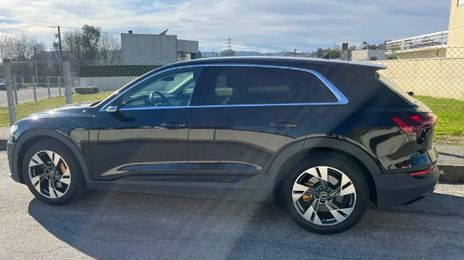 Audi e-tron • 2021 • 34,000 km