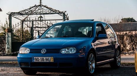 Volkswagen Golf • 1998 • 250,000 km