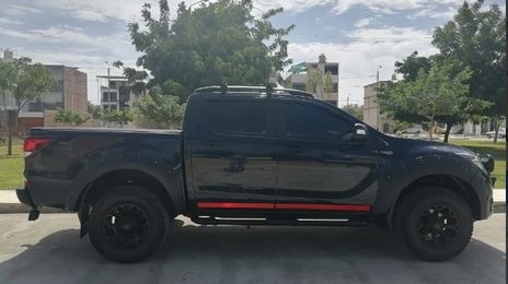 Mazda BT • 2018 • 80,000 km