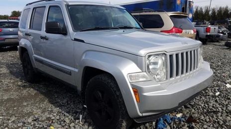 Jeep Liberty • 2011 • 10,000 mi