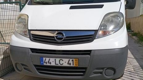 Opel Vivaro • 2010 • 315,000 km