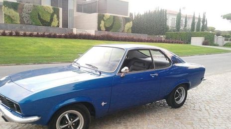 Opel Meriva • 1979 • 80,000 km