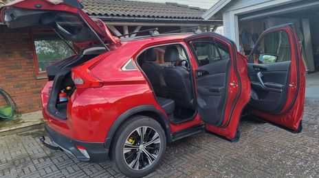 Mitsubishi Eclipse Cross • 2018 • 49,450 km