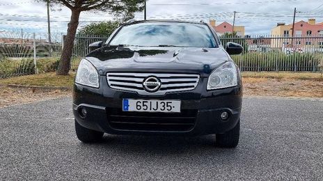 Nissan Qashqai +2 • 2009 • 179,999 km