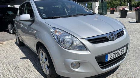 Hyundai i20 • 2012 • 161,000 km