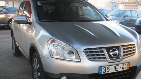 Nissan Qashqai • 2009 • 90,000 km