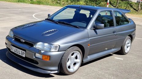 Ford Escort • 1993 • 130,000 km