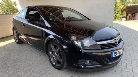 Opel Astra • 2008 • 249,999 km