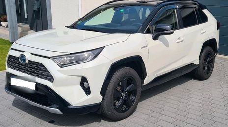 Toyota RAV4 • 2019 • 68,543 km