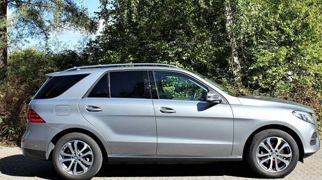 Mercedes-Benz M-Class • 2016 • 166,900 km