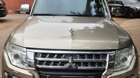 Mitsubishi Pajero Sport • 2018 • 50,000 km