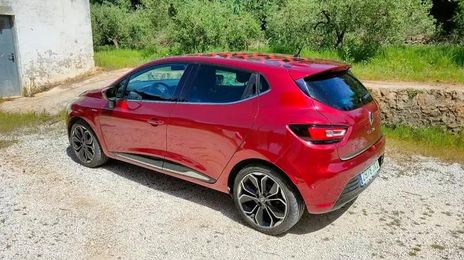 Renault Clio • 2017 • 66,000 km