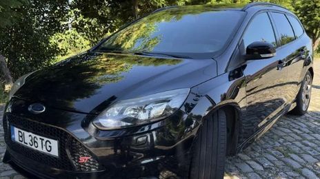 Ford Focus • 2012 • 163,000 km