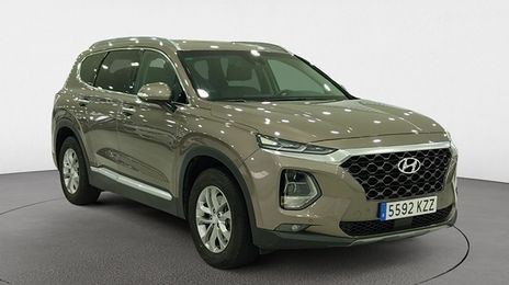 Hyundai Santa Fe • 2019 • 107,242 km