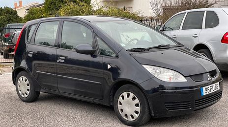 Mitsubishi Colt • 2008 • 200,000 km